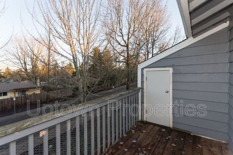 Remodeled 2 Bed/1 Bath in SW Longhorn! property image