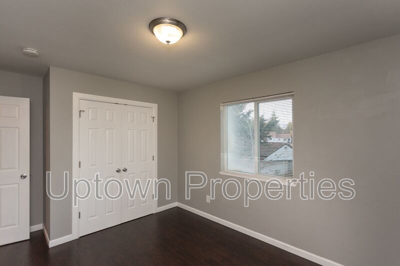 Remodeled 2 Bed/1 Bath in SW Longhorn! property image