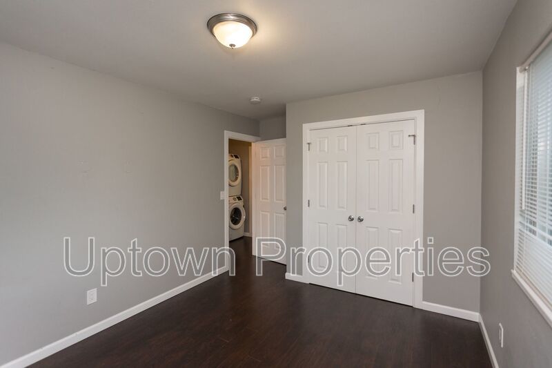 Remodeled 2 Bed/1 Bath in SW Longhorn! property image